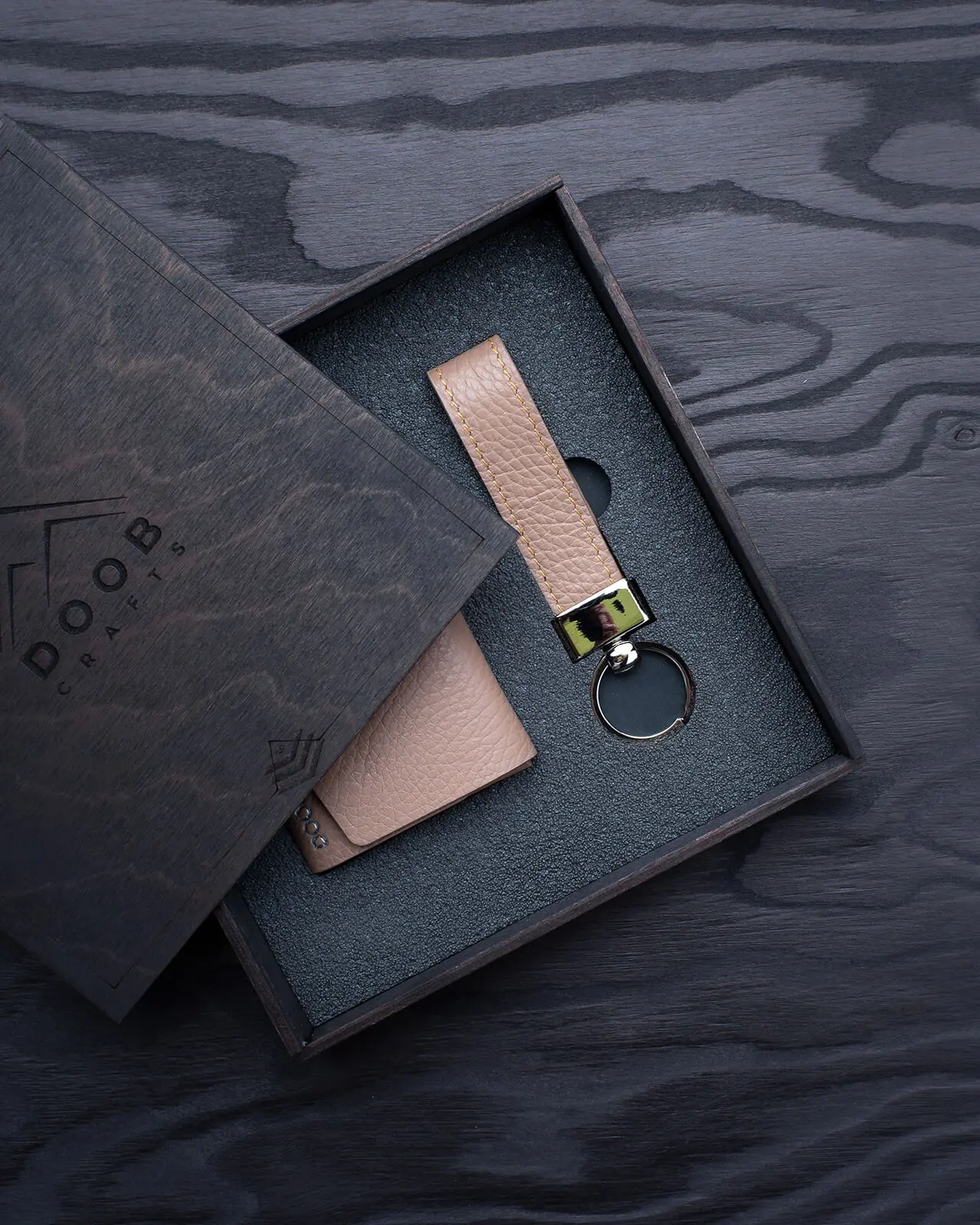 Neo Luxe (Mini #5): NEO кошелек, премиум брелок – бежевый